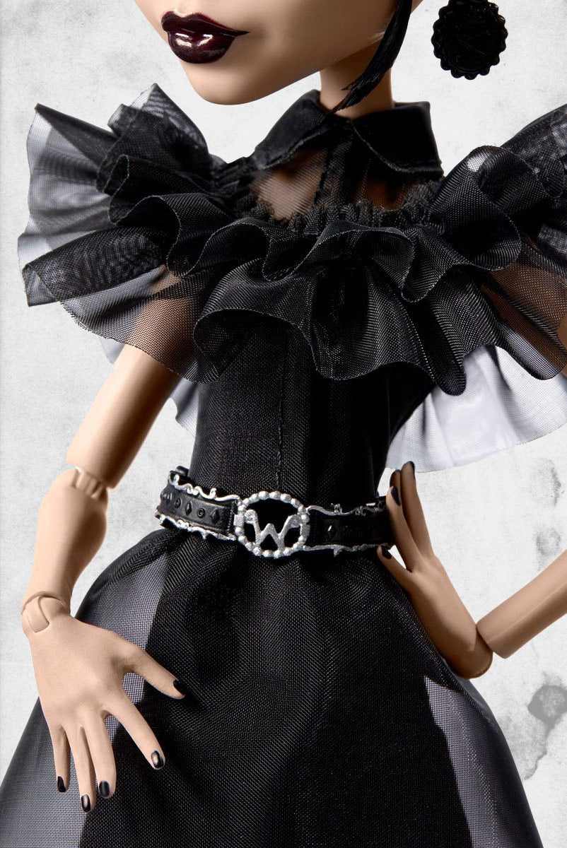 Monster High - Wednesday Addams Rave'N Dress Skullector Doll