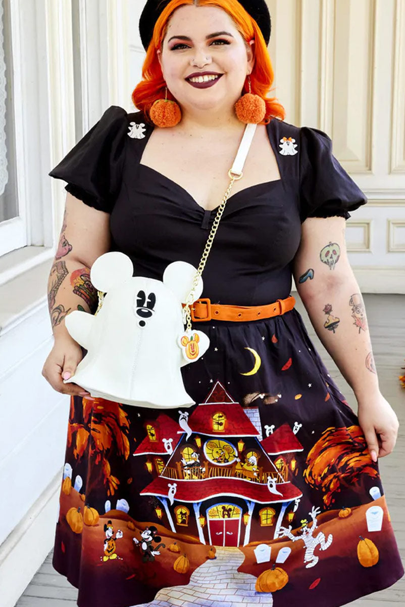 disney halloween dress 11 Cute Outfits and the invisible zipper in the front makes wearing this piece both comfortable and simple! 55+ Easy Disney Family Halloween