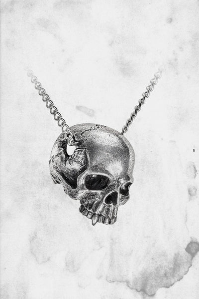 spooky skull necklace horror goth