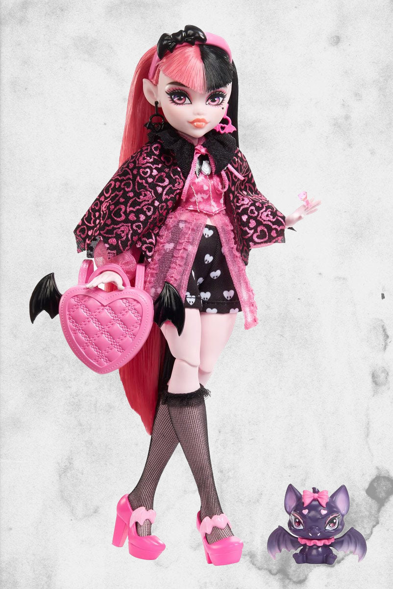  Monster High Doll and Fashion Set, Cleo De Nile with Dress-Up  Locker and 19+ Surprises, Skulltimate Secrets,Black : Everything Else