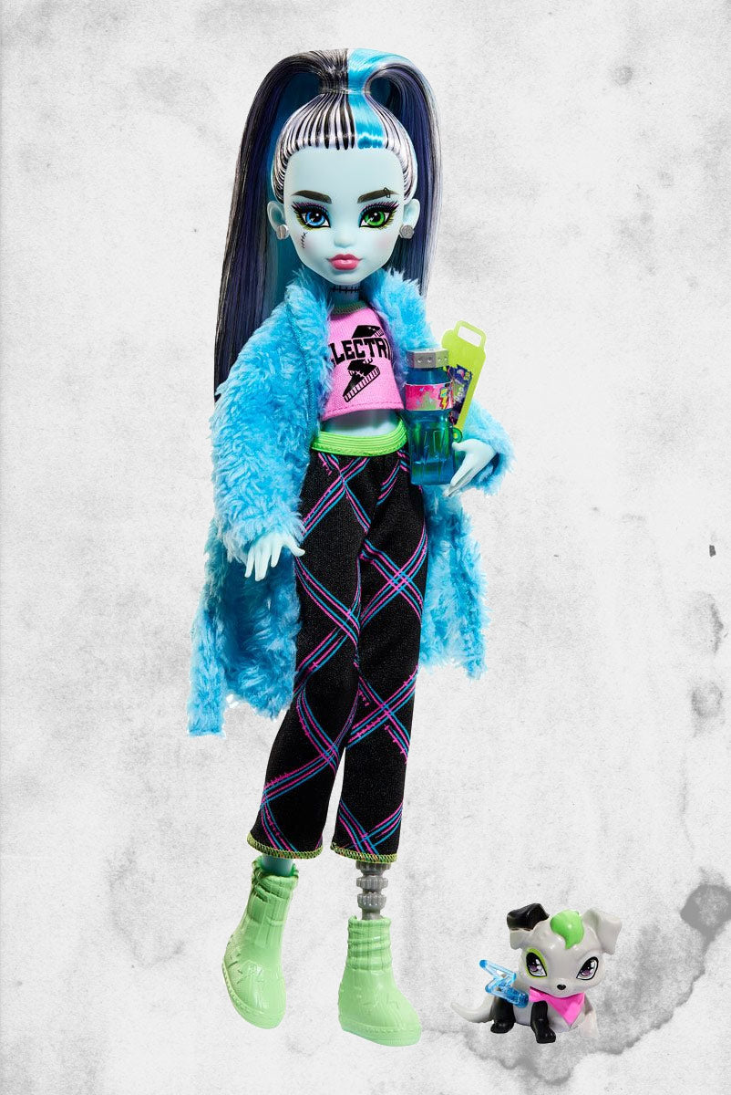 Boneca Monster High Abbey Bominable Scaris - Envio +/- 7dias