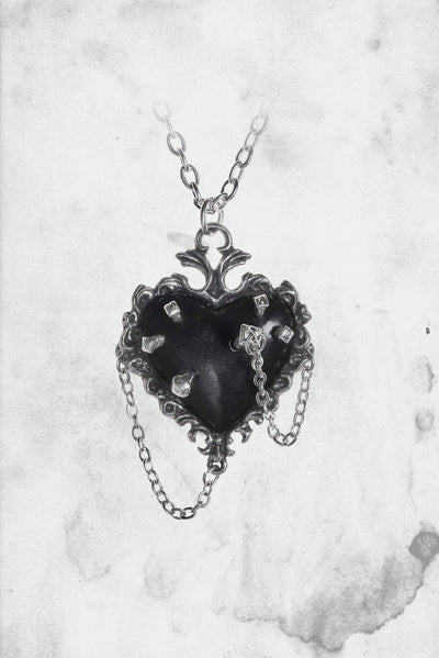 witches heart black necklace alchemy